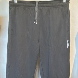 Men’s L Reebok Warmup pants